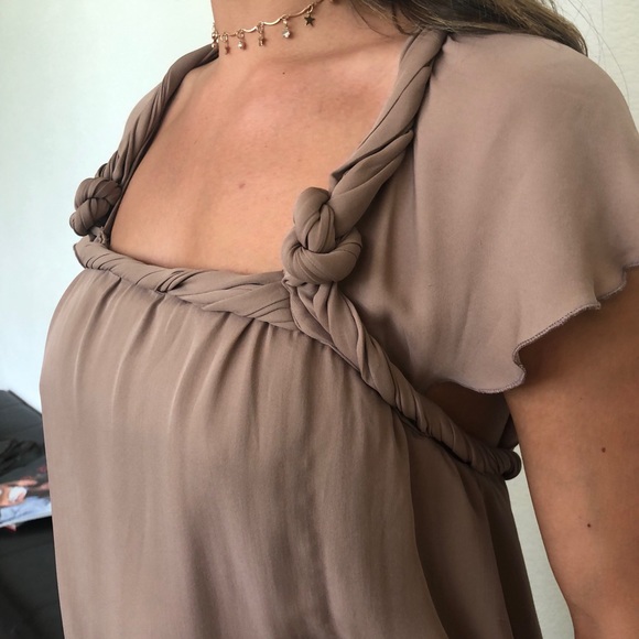 💯 silk Banana Republic blouse. - Picture 2 of 8